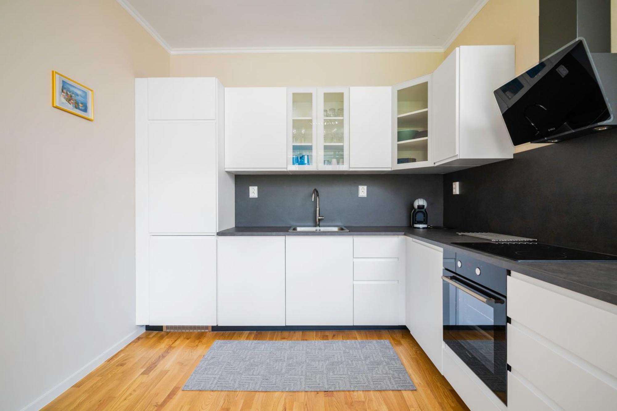 Spacious 2bd Near Ndk With Workspace * Sofia